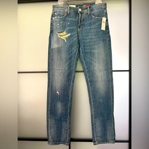 Pilcro Slim Boyfriend Crop jeans